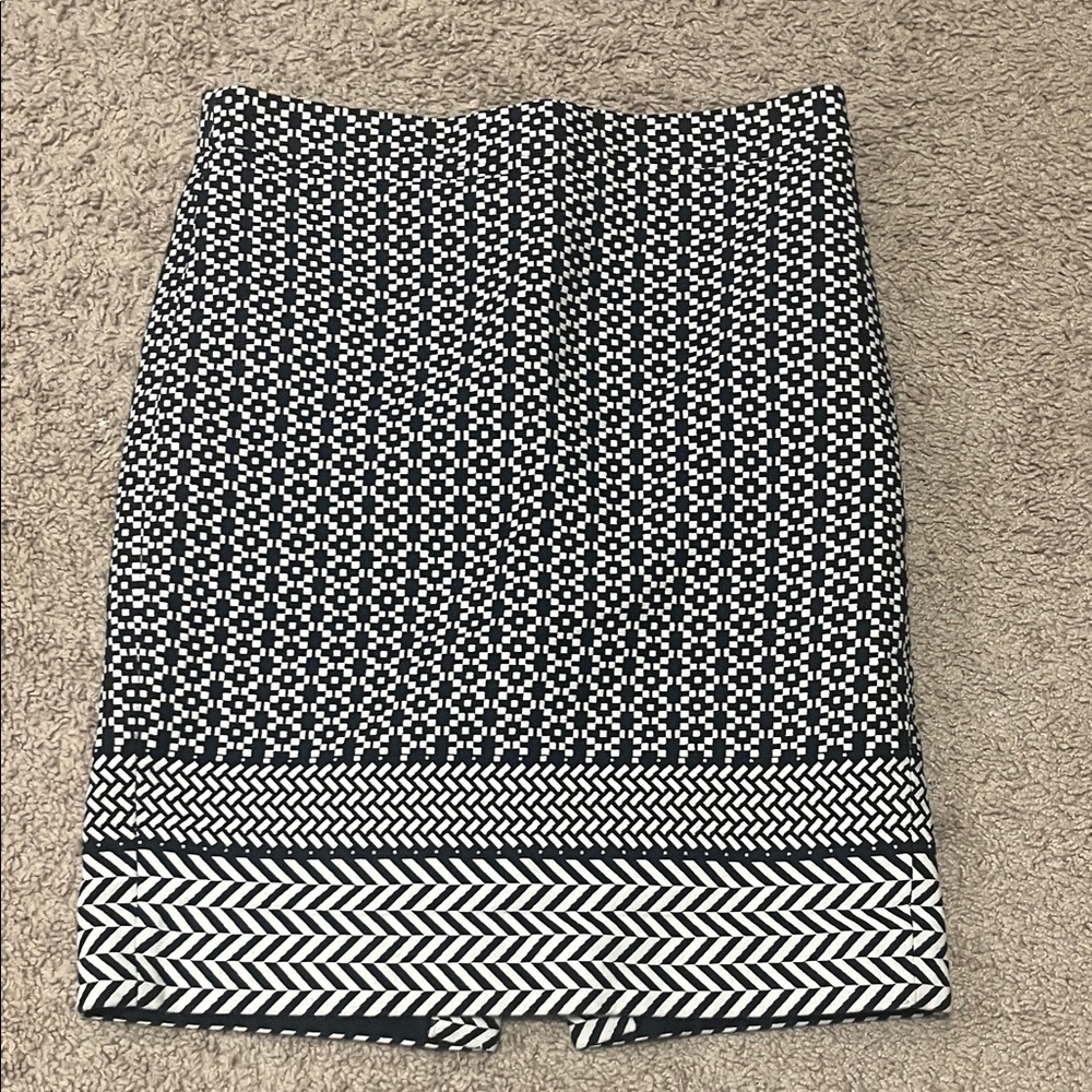 J. Crew Black and White Geometric Pencil Skirt